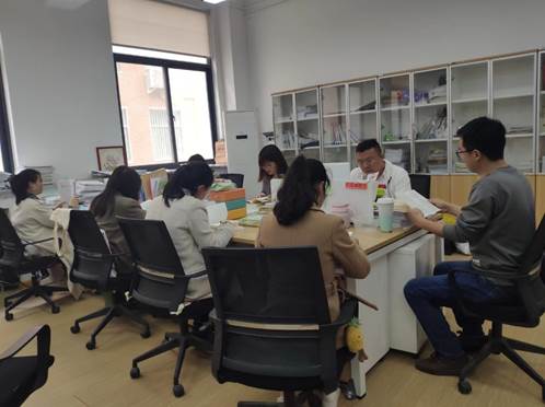 说明: 28dfe9c946bd0a51a326307b84ffb1c 说明: 28dfe9c946bd0a51a326307b84ffb1c